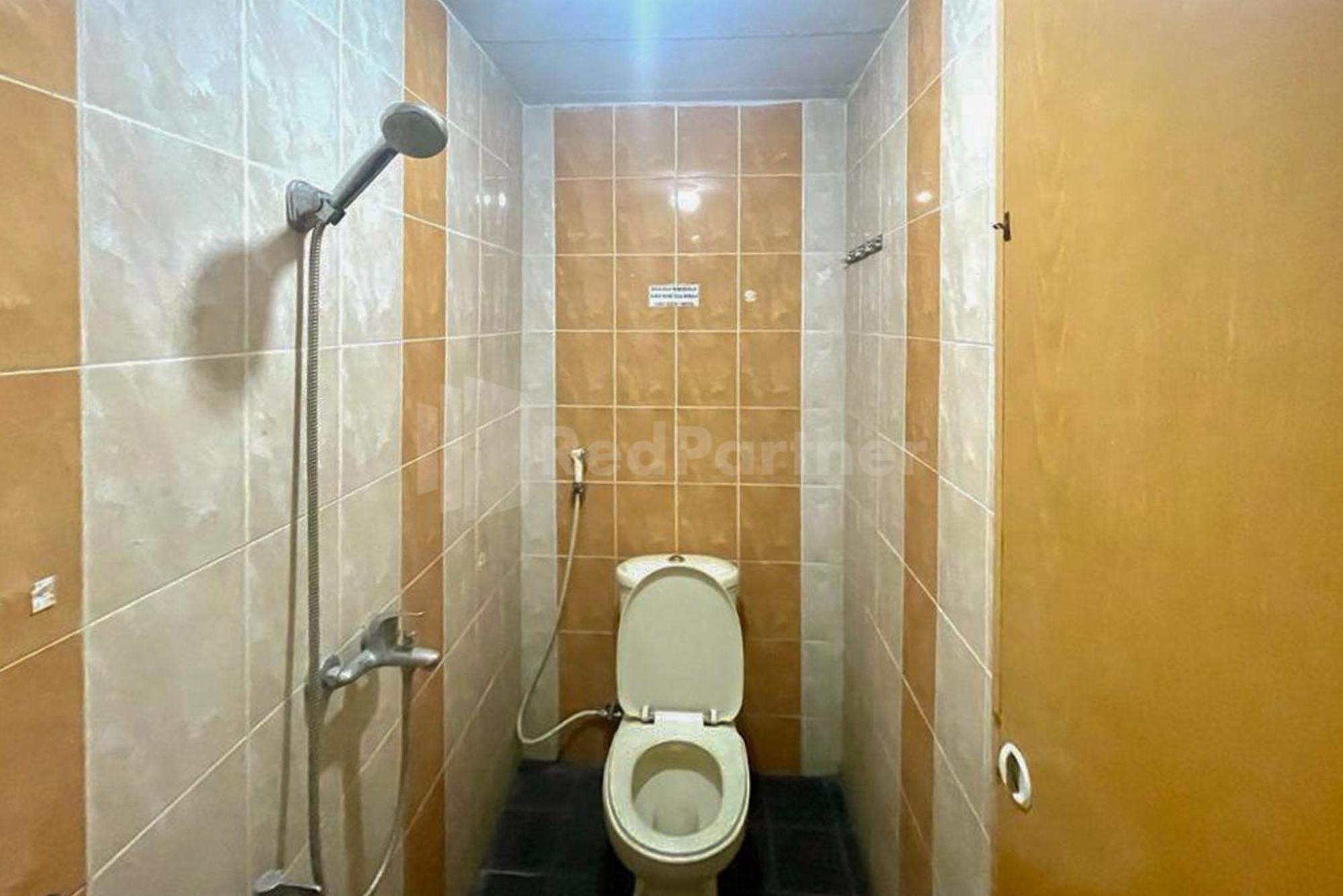 Hotel 889 Redpartner Medan